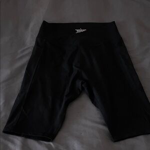 Black High-Waisted Cross-Waist Biker Shorts